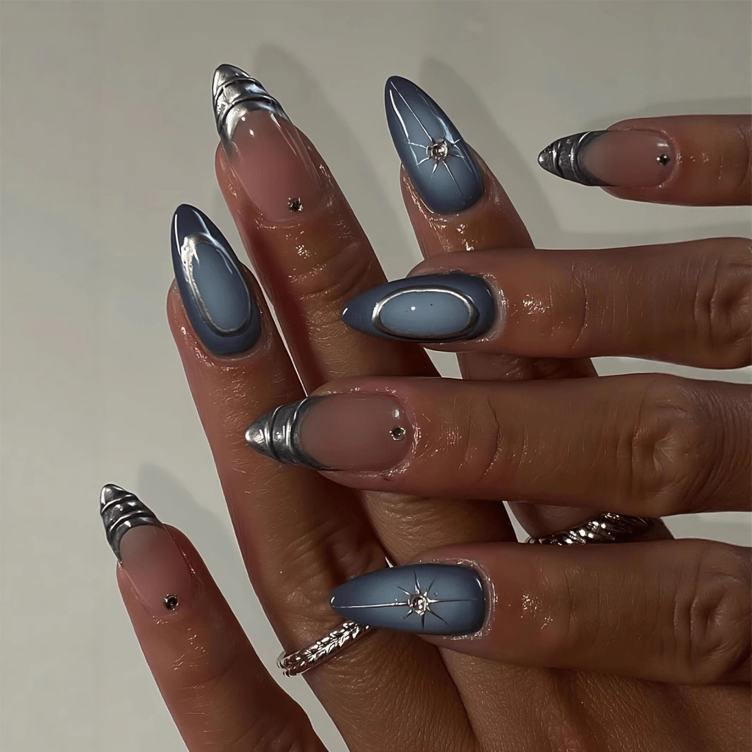 24枚入りショートアーモンドネイルセット、フルカバースターム - Nail Art Maroon のレビューと価格
