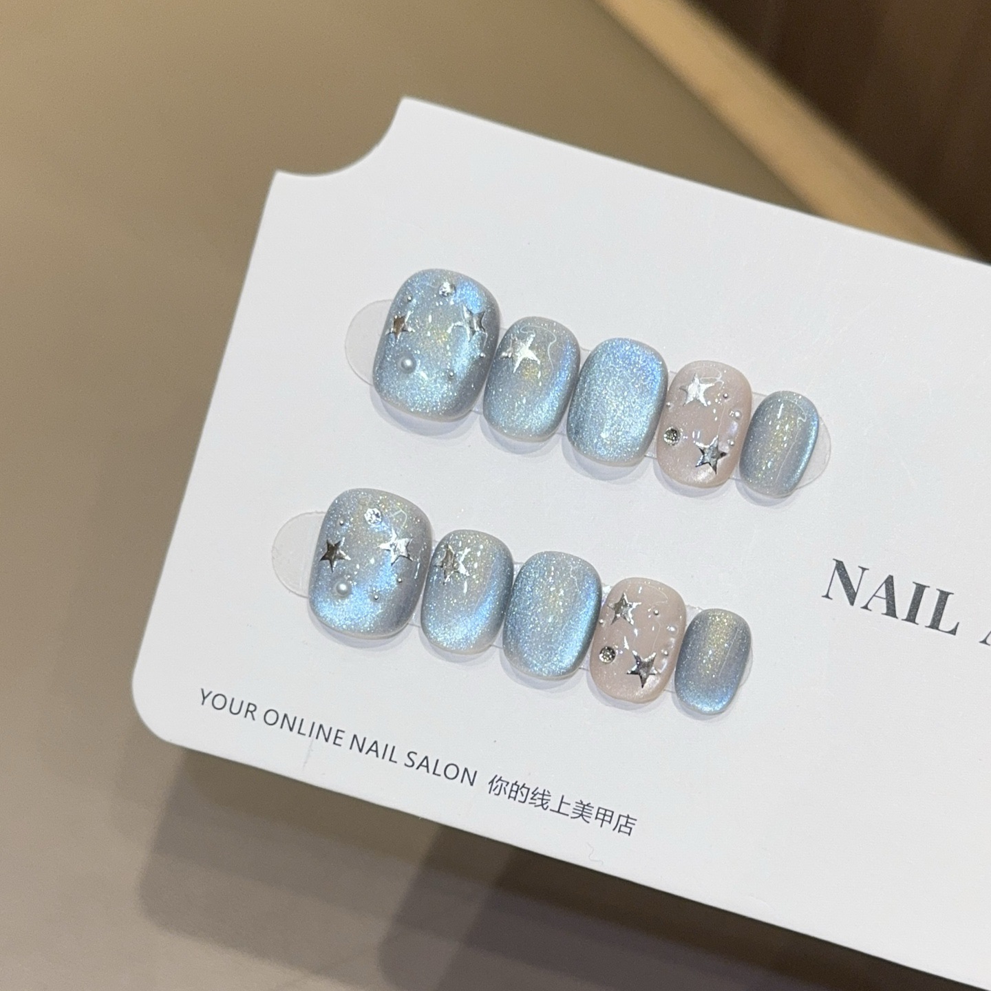 10個入り パープル ショート ラウンドヘッド つけ爪 キラ - Press On Nail Set のレビューと価格