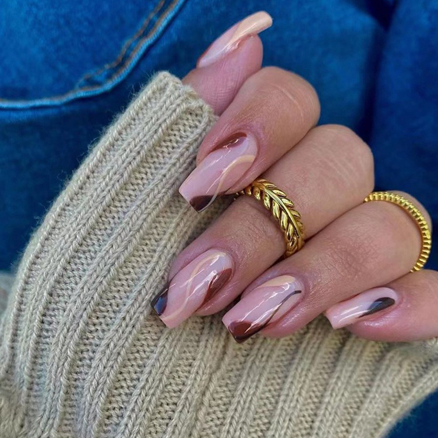 女性・女の子向けY2Kグラデーションブルーパープルブラウン幾 - Press On Nail Set のレビューと価格