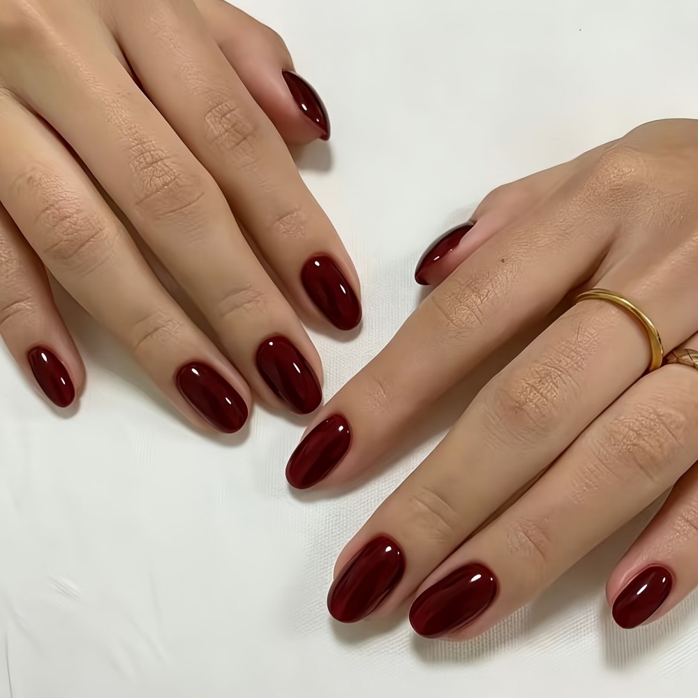 24枚入りミルキーホワイトプレスオンネイルショートスクエア半 - Press On Nail Set のレビューと価格